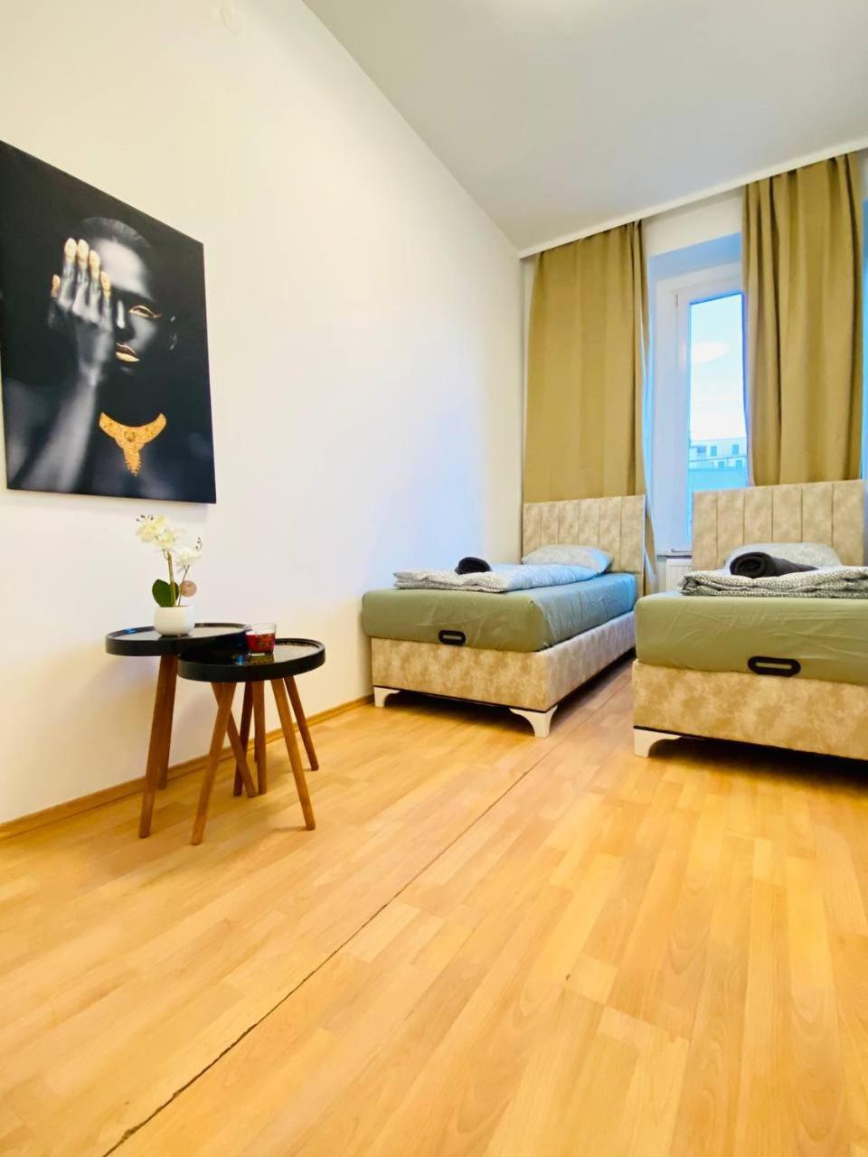 Comfortable Room In The 23Rd District Of Vienna Fr4 Bagian luar foto