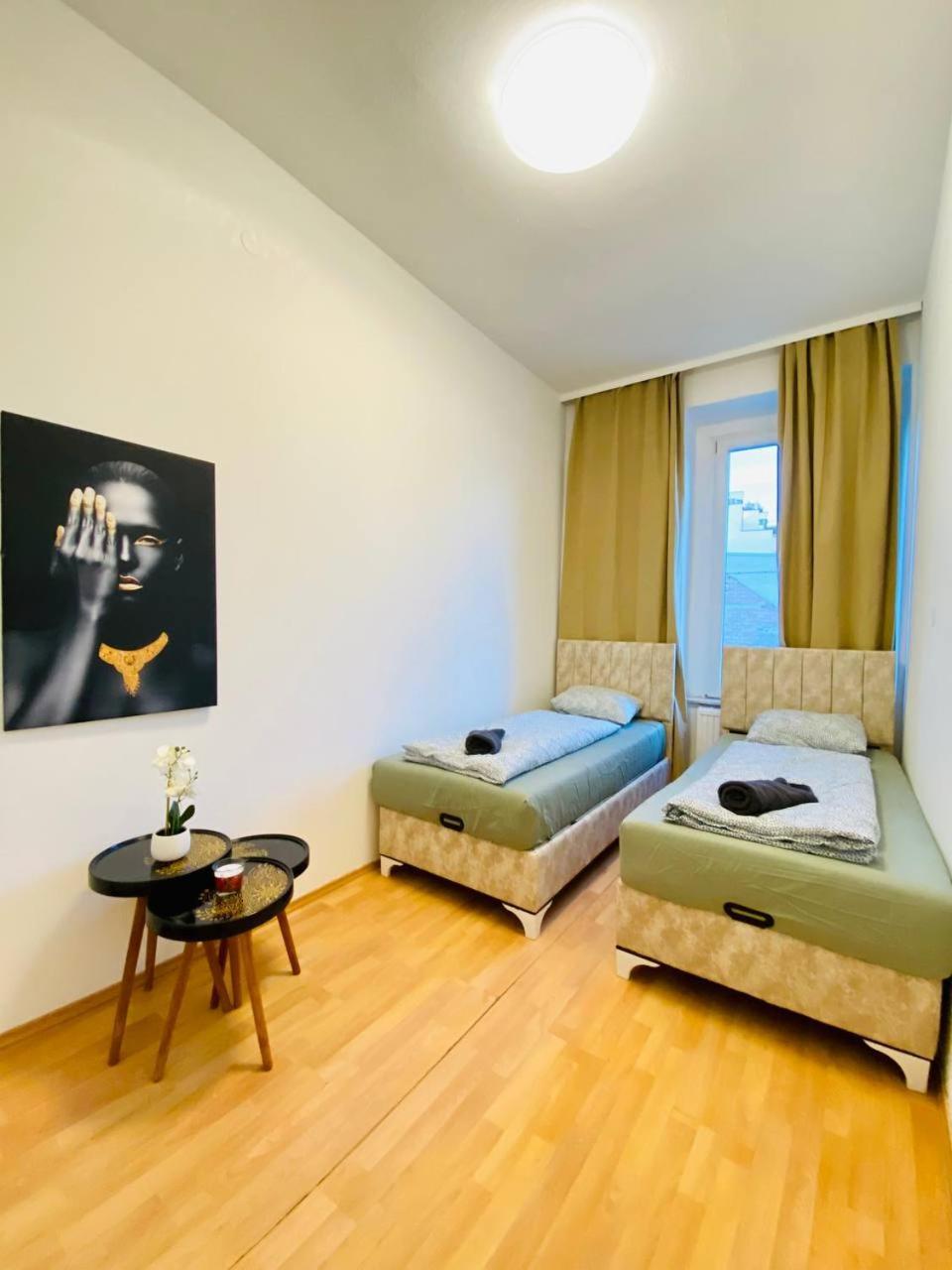Comfortable Room In The 23Rd District Of Vienna Fr4 Bagian luar foto