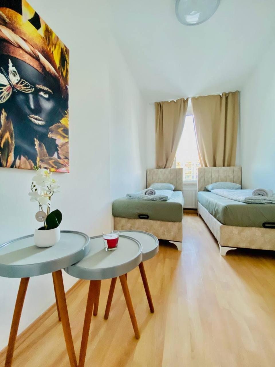 Comfortable Room In The 23Rd District Of Vienna Fr4 Bagian luar foto