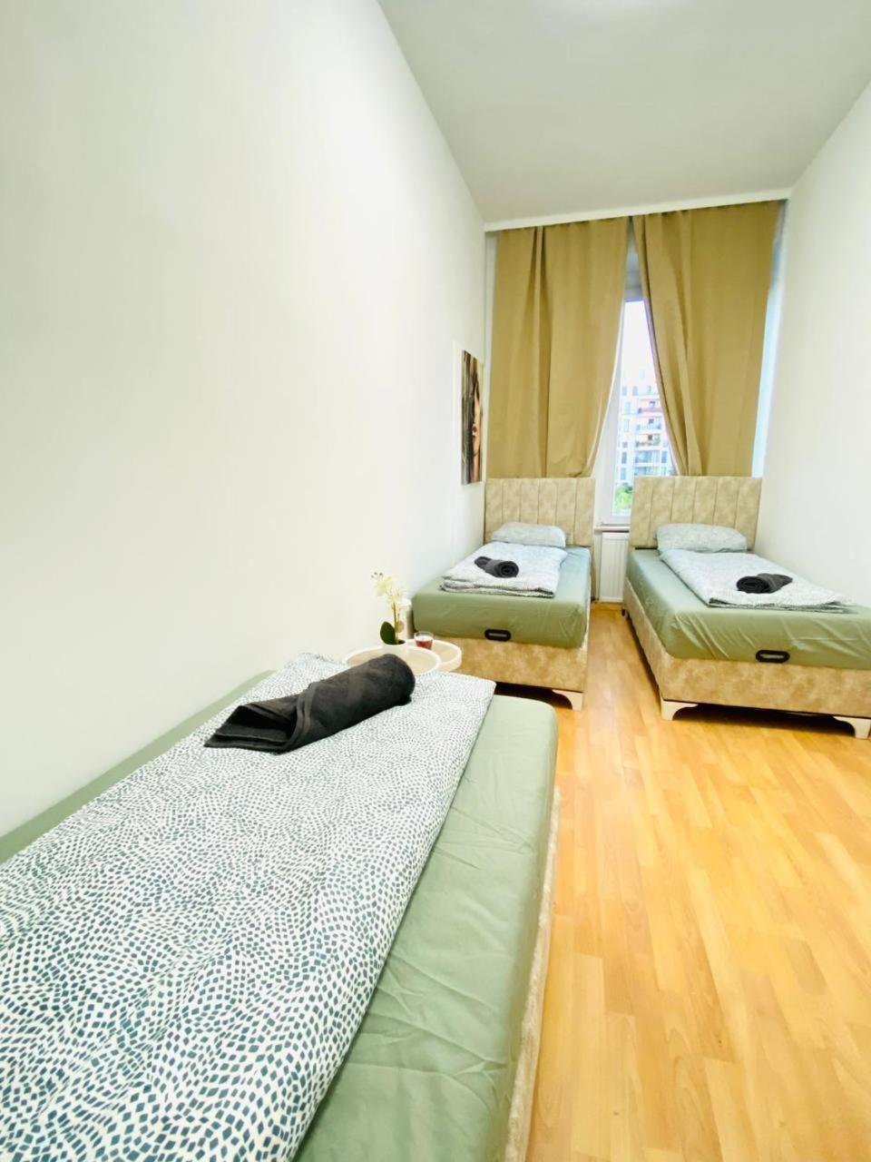 Comfortable Room In The 23Rd District Of Vienna Fr4 Bagian luar foto
