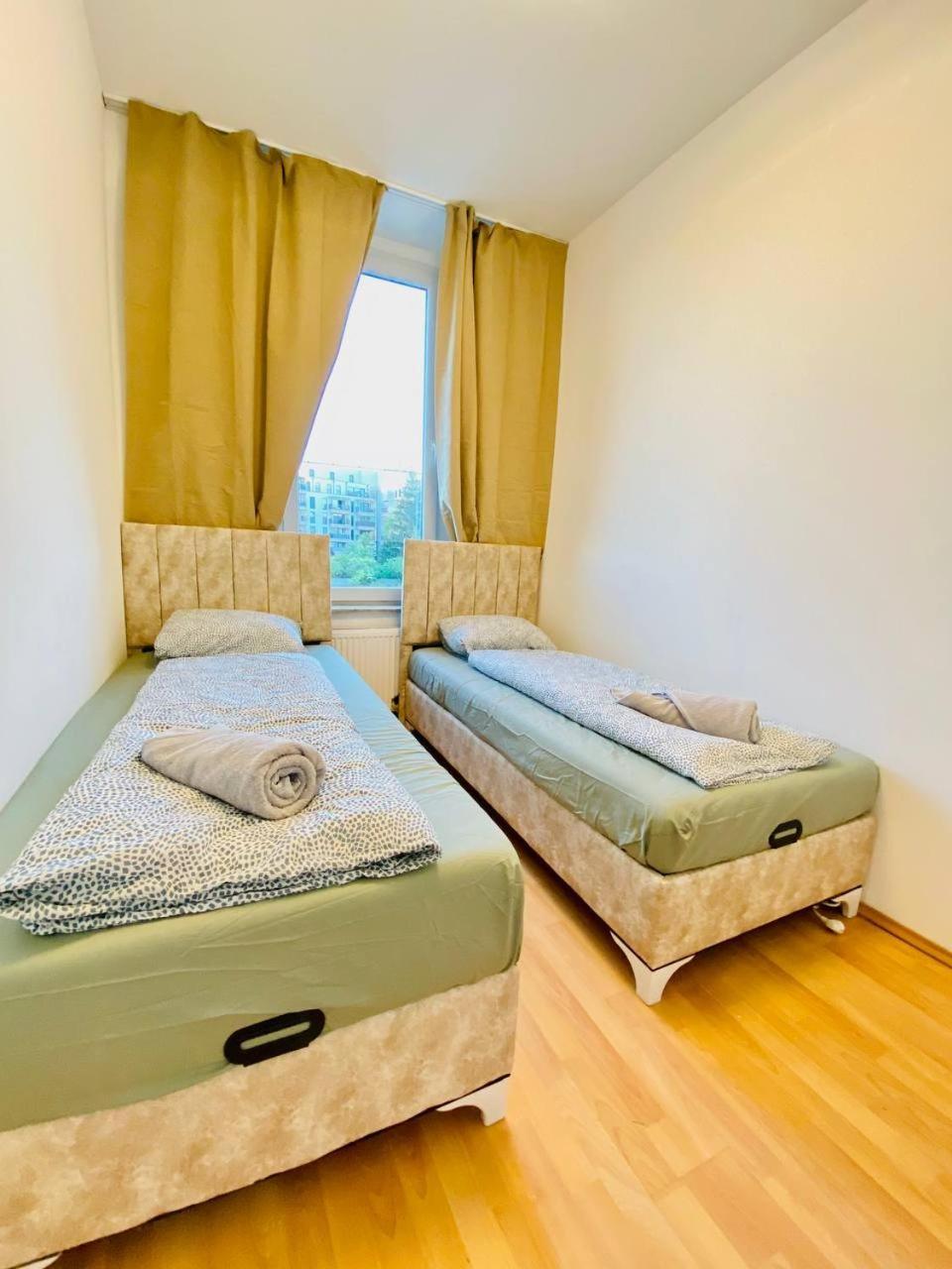 Comfortable Room In The 23Rd District Of Vienna Fr4 Bagian luar foto