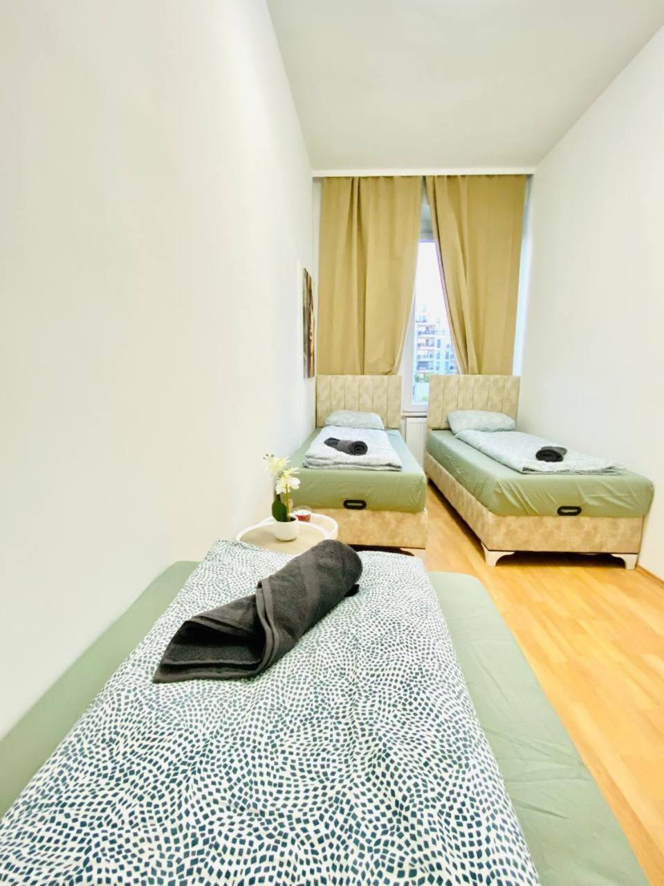 Comfortable Room In The 23Rd District Of Vienna Fr4 Bagian luar foto