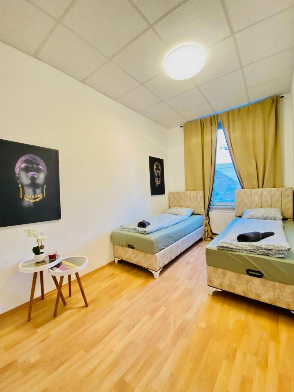 Comfortable Room In The 23Rd District Of Vienna Fr4 Bagian luar foto