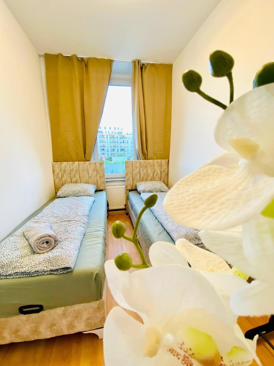 Comfortable Room In The 23Rd District Of Vienna Fr4 Bagian luar foto