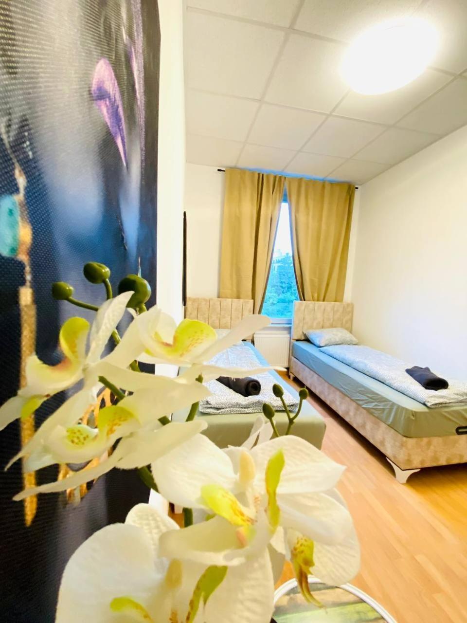 Comfortable Room In The 23Rd District Of Vienna Fr4 Bagian luar foto